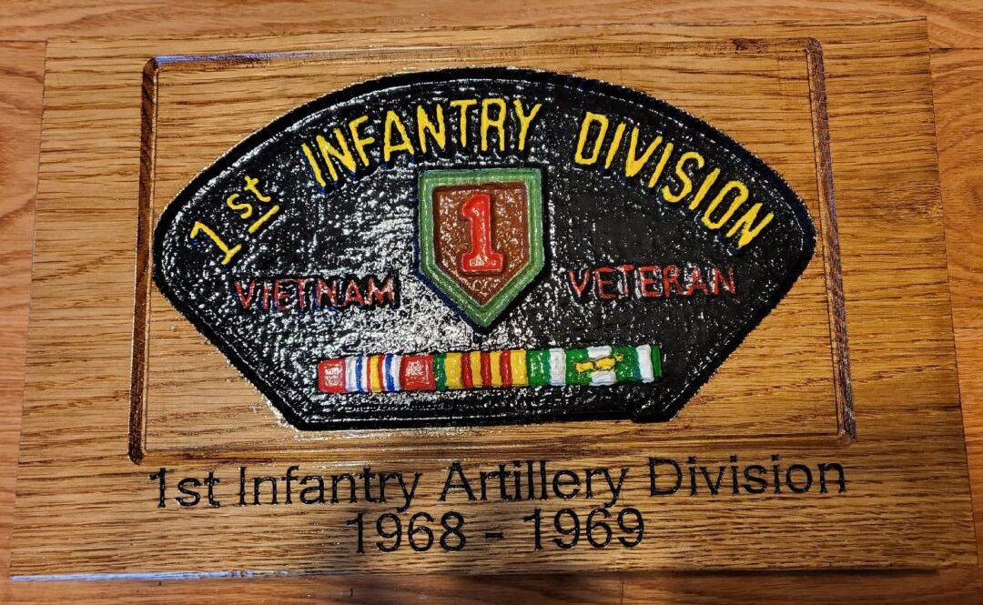 The wooden carving of 1st infantry division 1968 to 1969